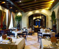 Al Nafourah Dining Area - Le Meridien Hotel 
