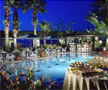 Swimming-Pool - Four Seasons Hotel Singapore