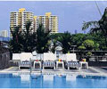 Outdoor-Swimming-Pool - Paramount Hotel Singapore