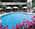 Swimming-Pool - The Regent Hotel Singapore