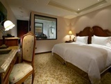 Seasons Hotel Royal Room